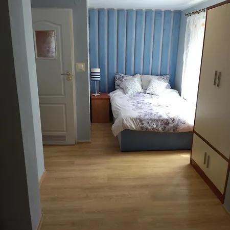 Dom Na Cichej Ferienhaus Krynica Morska
